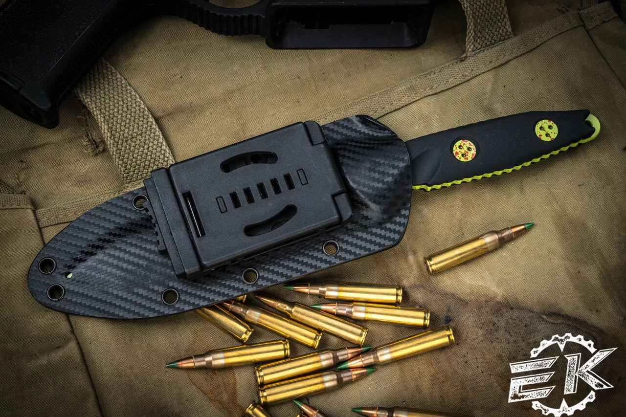 Microtech Socom Alpha Zombie Fixed Blade Knife Black G10 5" Tanto 114-1Z - Image 4