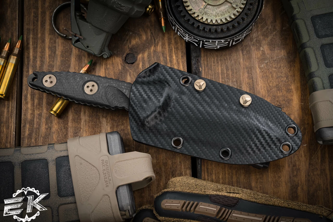 Microtech Socom Alpha Mini Fixed Blade Knife Carbon Fiber 3.75" Tanto DLC 114M-1DLCCFS - Image 3