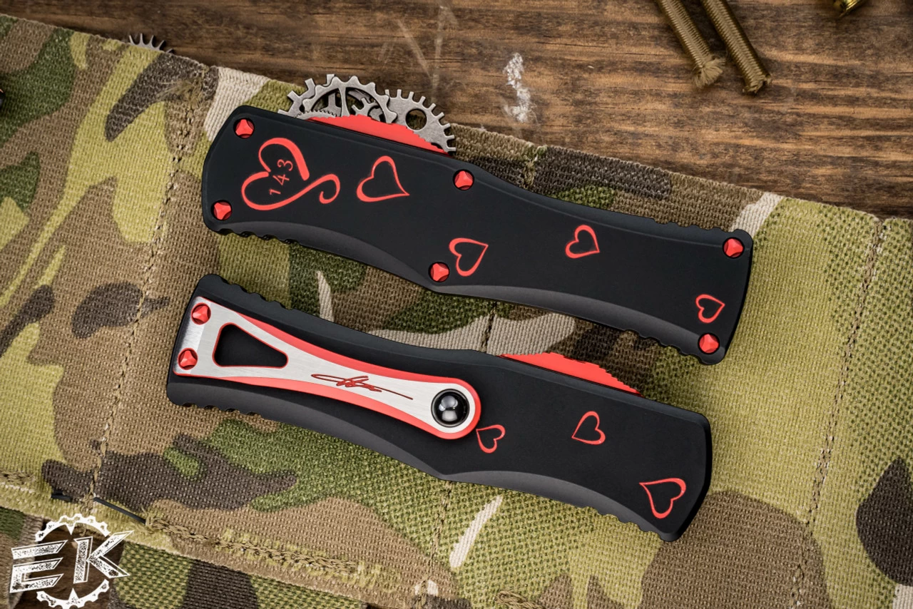 Microtech Twin Flames Hera 2 Knives Set 3" Black Double Edge 702-1SETTFS - Image 3
