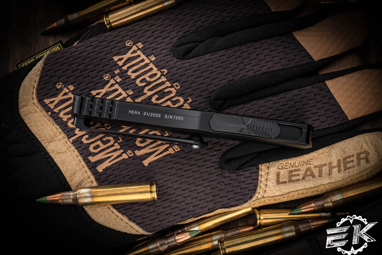 Microtech Hera OTF Automatic Knife Black 3" Dagger Black Serrated 702-2T - Image 5