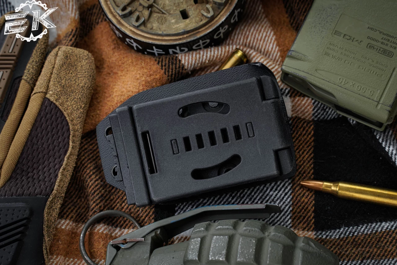 Linos Kydex Belt Sheath Microtech Dirac Delta OTF Knife - Image 4