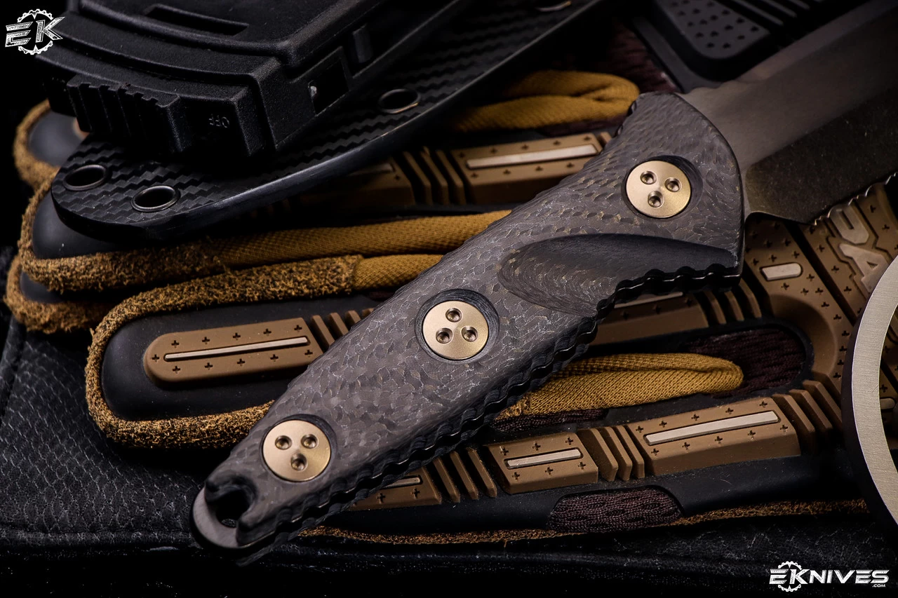 Microtech Socom Alpha Mini Fixed Blade Knife Carbon Fiber 3.72" DLC Tanto Serrated 114M-3DLCCFS - Image 2