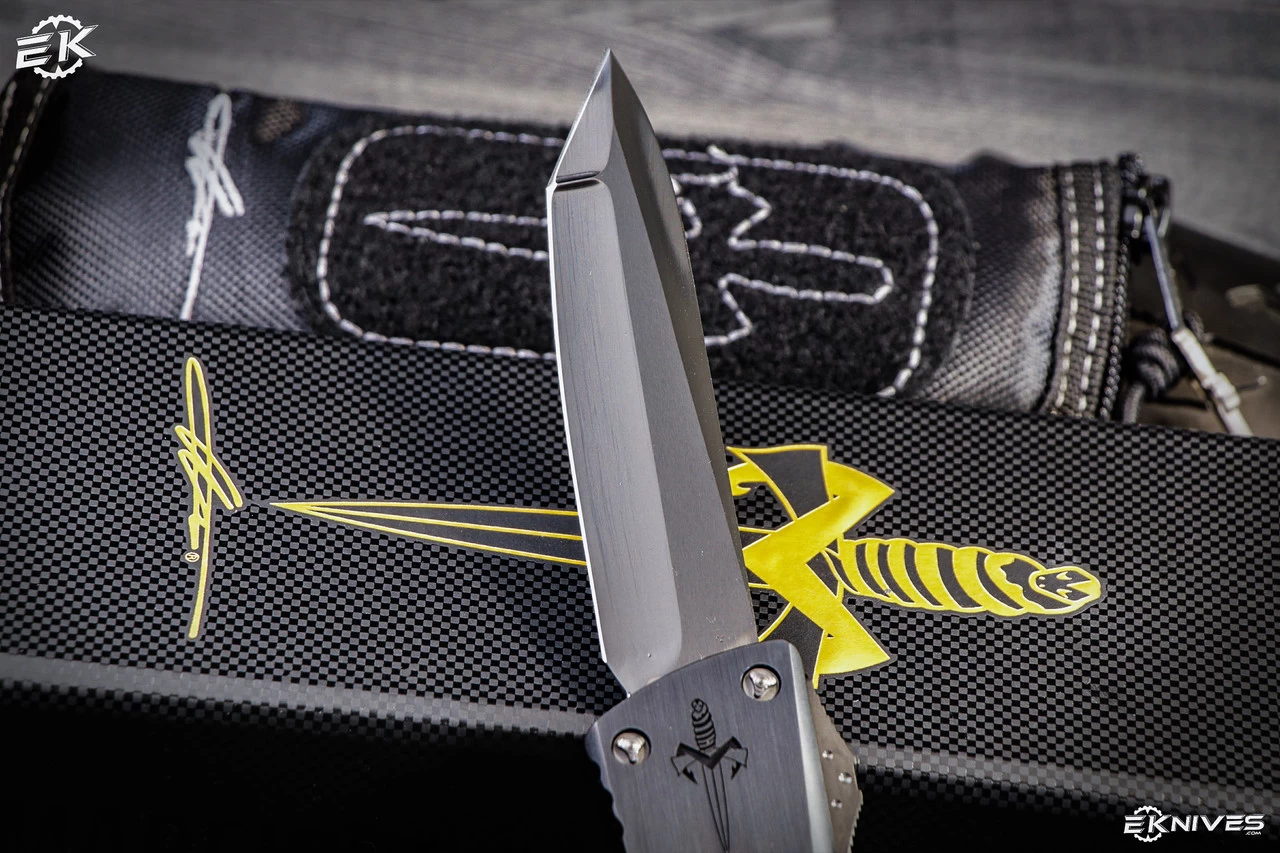 Marfione Custom "Combat Troodon" Dagger Relief OTF Automatic 3.8" DLC Satin Tanto Star Grind - Image 4