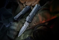 Microtech Knives Glykon D/E OTF Automatic Knife Apocalyptic Blade W/ Black Handle And Bead Blast Overlay - 184-10AP