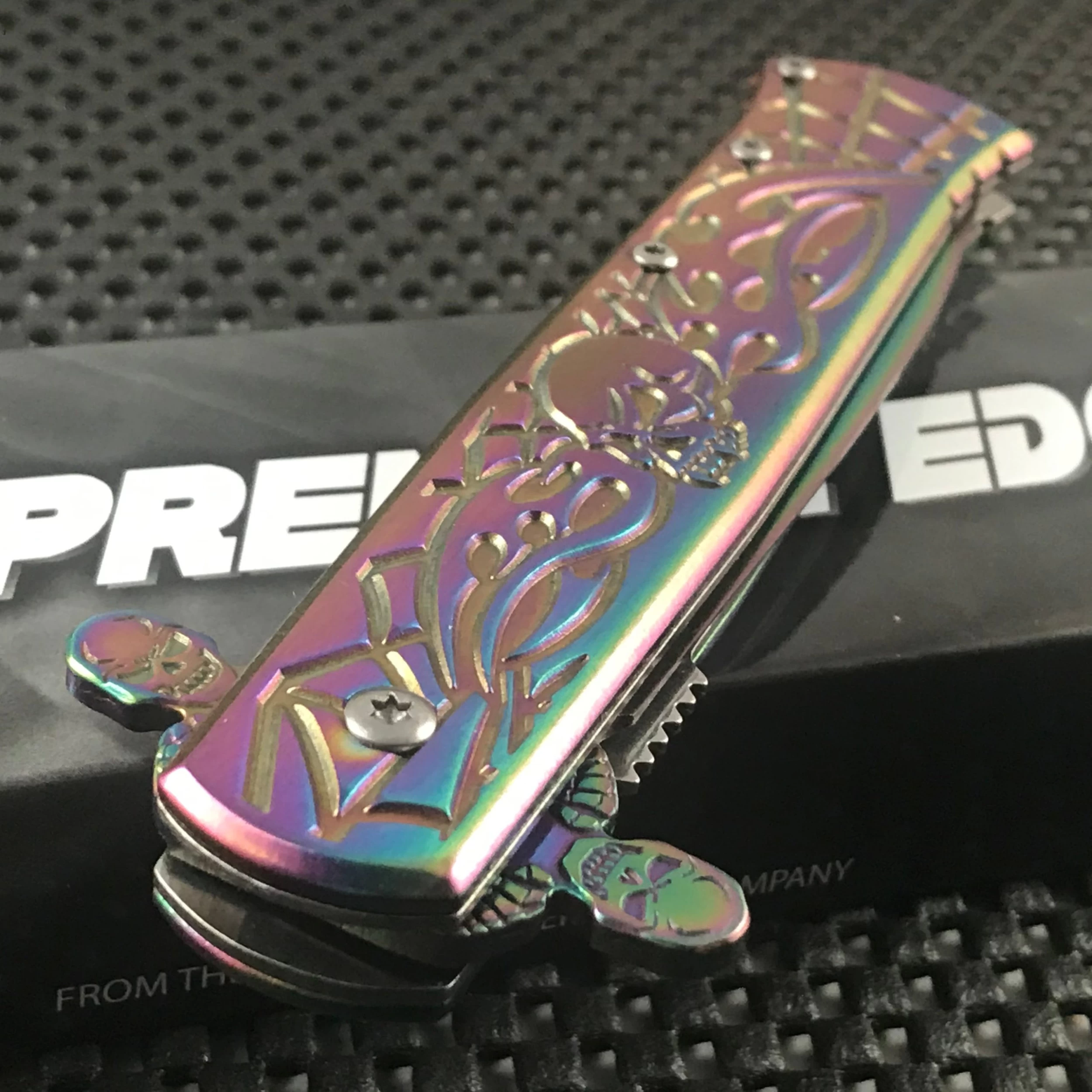 8.5β Tac Force Stiletto Web Skull Assisted Gravedigger Rainbow Outdoor Knife - Image 8