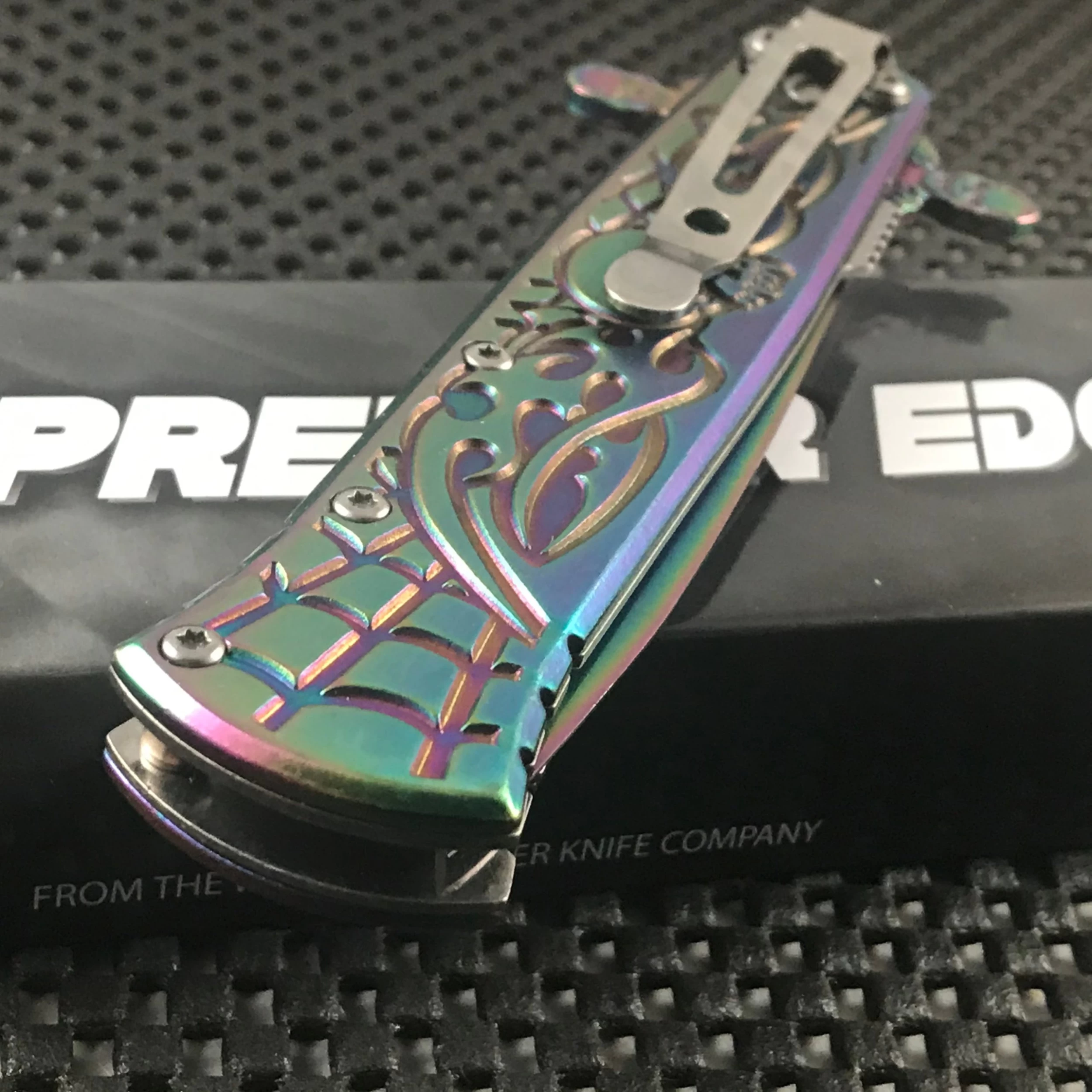 8.5β Tac Force Stiletto Web Skull Assisted Gravedigger Rainbow Outdoor Knife - Image 7