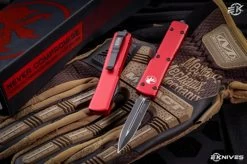 Microtech UTX-70 Red OTF Automatic D/E 2.4" Dagger Black 147-1RD